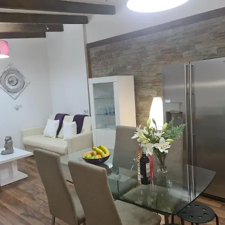 Casa Olga Feriehus *